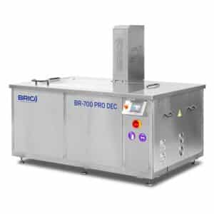 Máquina para el decapado de piezas metálicas. Decapado por ultrasonidos. De 700 L de capacidad.